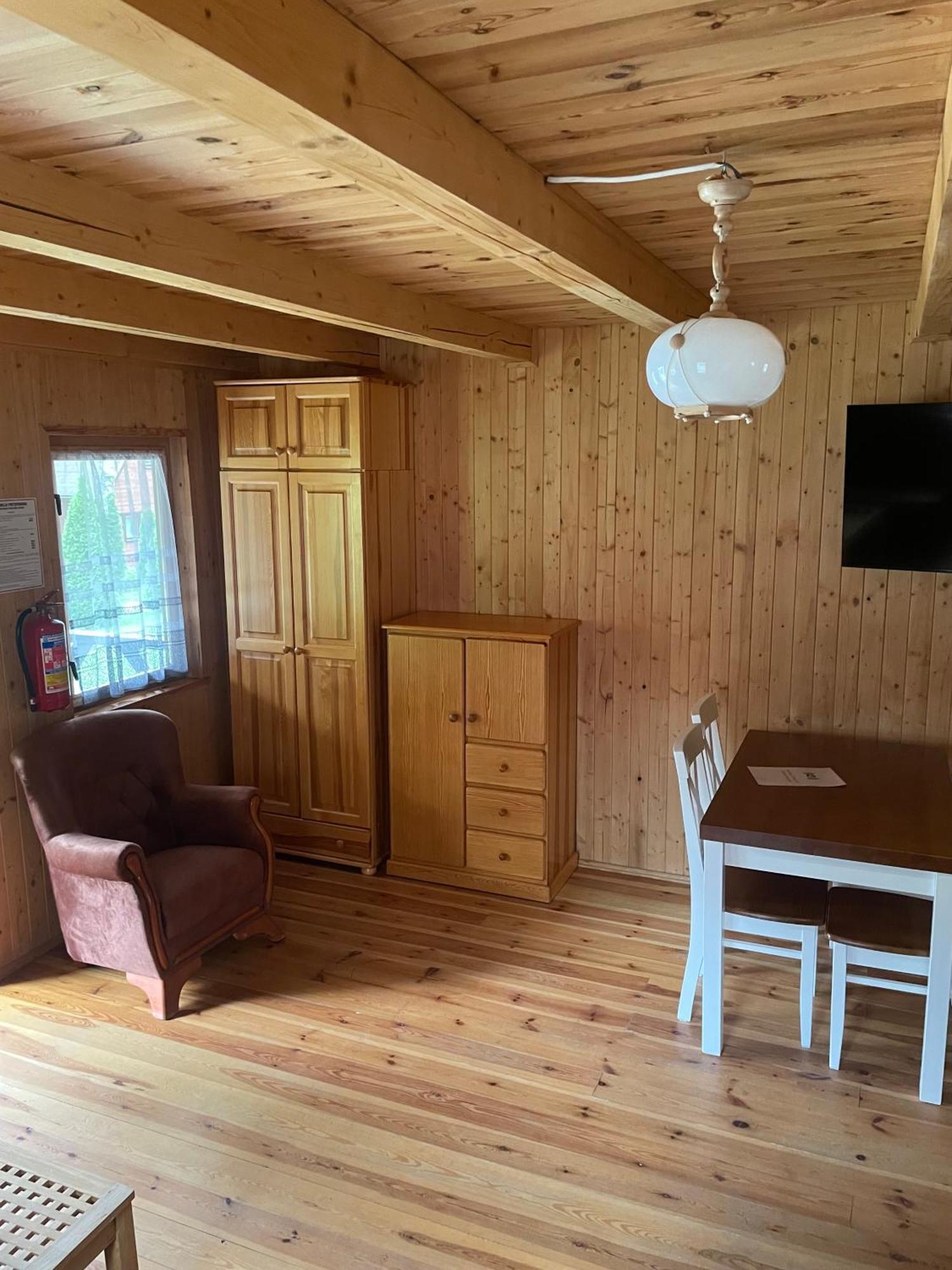 Domki Letniskowe Nad Jeziorem Kazub Cieciorka Exterior foto